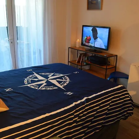 L' Escale Plage 50M ,Clim, Wifi, Box Tv Fos-sur-Mer Exterior photo